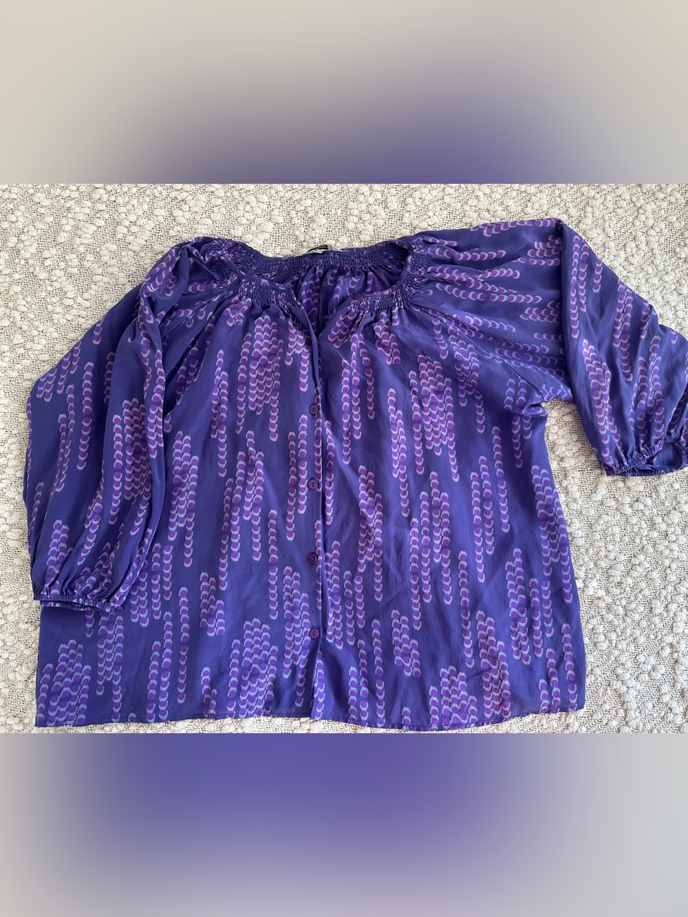 Tucker NYC 100% Silk Classic Blouse Medium Purple Smocked Neck Button Front Top